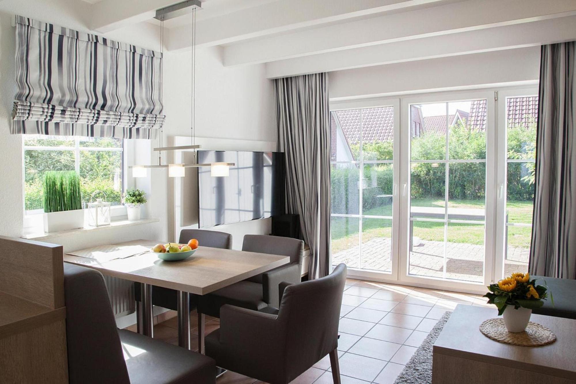 Apartment In Burhave With A Shared Pool מראה חיצוני תמונה