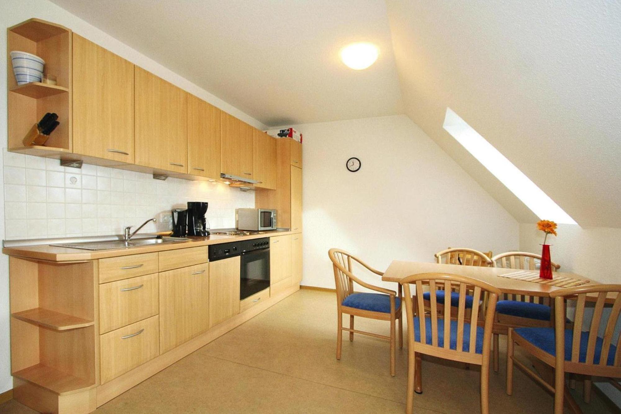 Apartment In Burhave With A Shared Pool מראה חיצוני תמונה